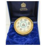 HALCYON DAYS ENAMELS PAPER WEIGHT IN BOX - QUEEN