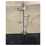 26-INCH-HIGH IRON RACK WITH HEART ACCENT WITH