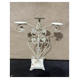 IRON TRIPLE CANDLE STAND WITH FLOUR DESIGN 27