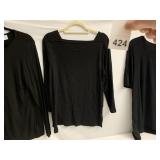 LARGE BLACK CLOTHING INCLUDING CUDDL DUDS