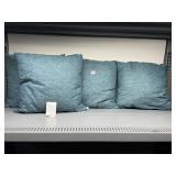 TEIL GROUP OF FOUR ACCENT PILLOWS 15 INCH SQUARE