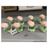 8 TULIP DESIGN NAPKIN RINGS