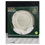 CONVENTION BELLEEK PLATE IN BOX 1999