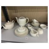 LETTIN BAVARIA CHINA 2 TEA POTS ONE W/O LIDS, 3