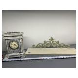 WHITEWASH WALL SHELF IN QUARTZ WHITEWASH FINISH