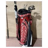 GOLF CLUBS W/ BAG, UMBRELLA AND CLUBS I DRIVE