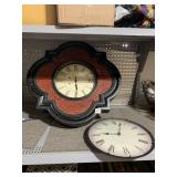 LONDON ENGLAND QUARTZ PLASTIC FRAME CLOCK 13" &