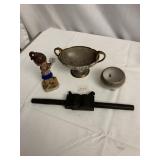 BELLEEK DISH NEEDS CLEANED