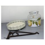 DRESSER TRAY, GLASS VASE, ETC.