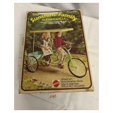 THE SUNSHINE FAMILY SURREY CYCLE