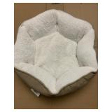 WHISKER CITY CAT BED LOOKS TO BE NEVER USED