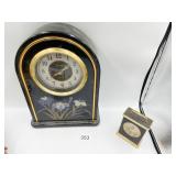 PLASTIC QUEEN MANTLE CLOCK, 12X9, BRASS HOWARD