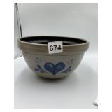 2006 ROWE POTTERY 9" BOWL WITH HEART MOTIF