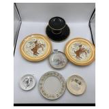 BLACK GLASS WITH GOLD TRIM PLATE AND MATCHING