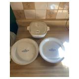 VINTAGE CORNFLOWER CORNING COVERED CASSEROLE AND