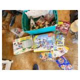 VINTAGE LEGOS, INCLUDES MINI FIGURES, MANY SETS