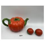 PUMPKIN TEA POT AND SALT AND PEPPER SHAKER, MADE