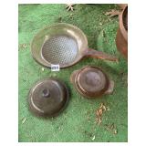 CORNING VISIONS SKILLET, COVERED DISH AND RANDOM