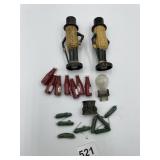 MR. PEANUT SALT AND PEPPER AND HEINZ PINS