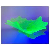 URANIUM CANARY YELLOW OPALESCENT FOOTED CANDY