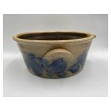 8X3.5 COOKS BURG POTTERY BOWL WITH SPOUT