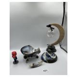 VINTAGE SLAG GLASS COVERED CANDY DISH, LID GOOD,