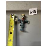 CAST IRON 3" SCARE CROW