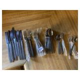 STAINLESS JAPAN FLATWARE SET, COMPLETE SERVICE