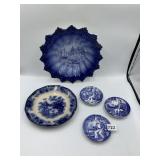 BLUE FLOW PLATE WITH CHIP, WEDGEWOOD MINI PLATES,