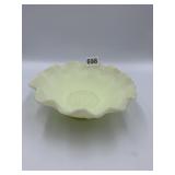 8" FENTON CUSTARD GLASS BOWL, GLOWS