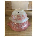 2 SMALLEST PYREX PINK GOOSEBERRY CINDERELLA