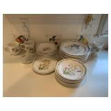 ASSORTED BOWLS AND CUPS, PLATES