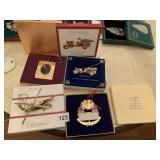 WHITE HOUSE ORNAMENTS INCLUDING 2019, 1995, 2016,