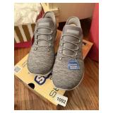 NEW SKETCHERS SZ. 7