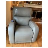 GRAY ELECTRIC LEATHER RECLINER W/ REMOTE ULTRA