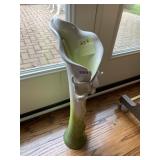 TULIP SHAPE ACCENT VASE