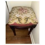 FLOWER DESIGN WOOD LEG VANITY STOOL