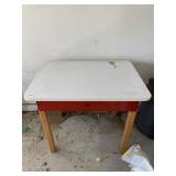 VINTAGE HERLAG CHILDRENï¿½S TABLE