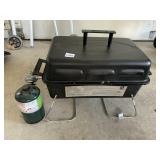 PORTABLE GAS GRILL AND PROPANE