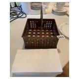 METAL NAPKIN HOLDER