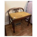 ANTIQUE VANITY BENCH