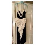 BLACK/WHITE VINTAGE GOWN