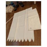 ASSORTED LINENS
