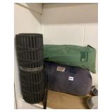 RUBBER MAT AND 2 SLEEPING BAGS