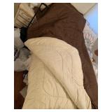FULL SIZE COMFORTER