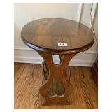 OVAL OAK TABLE WITH MAGAZINE BASE 22" H X 23" D X
