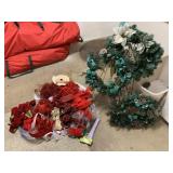 HOLIDAY DECOR