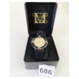METROPOLITAN MUSEUM OF ART WRISTWATCH ORIG BOX