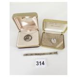 VAN DELL STERLING SILVER PENDANT WITH LADY OPEN