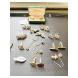 CUFF LINKS TIE TAC BOXED SET GOLD TONE THINGS